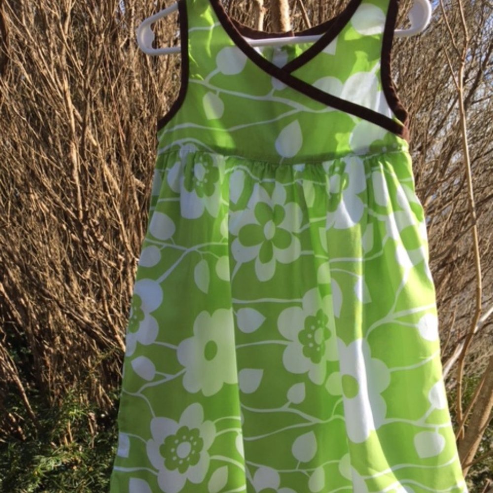 The Perfect Little, Flowered, NWOT,100% Cotton, Summer, Carter's Dress. 4T